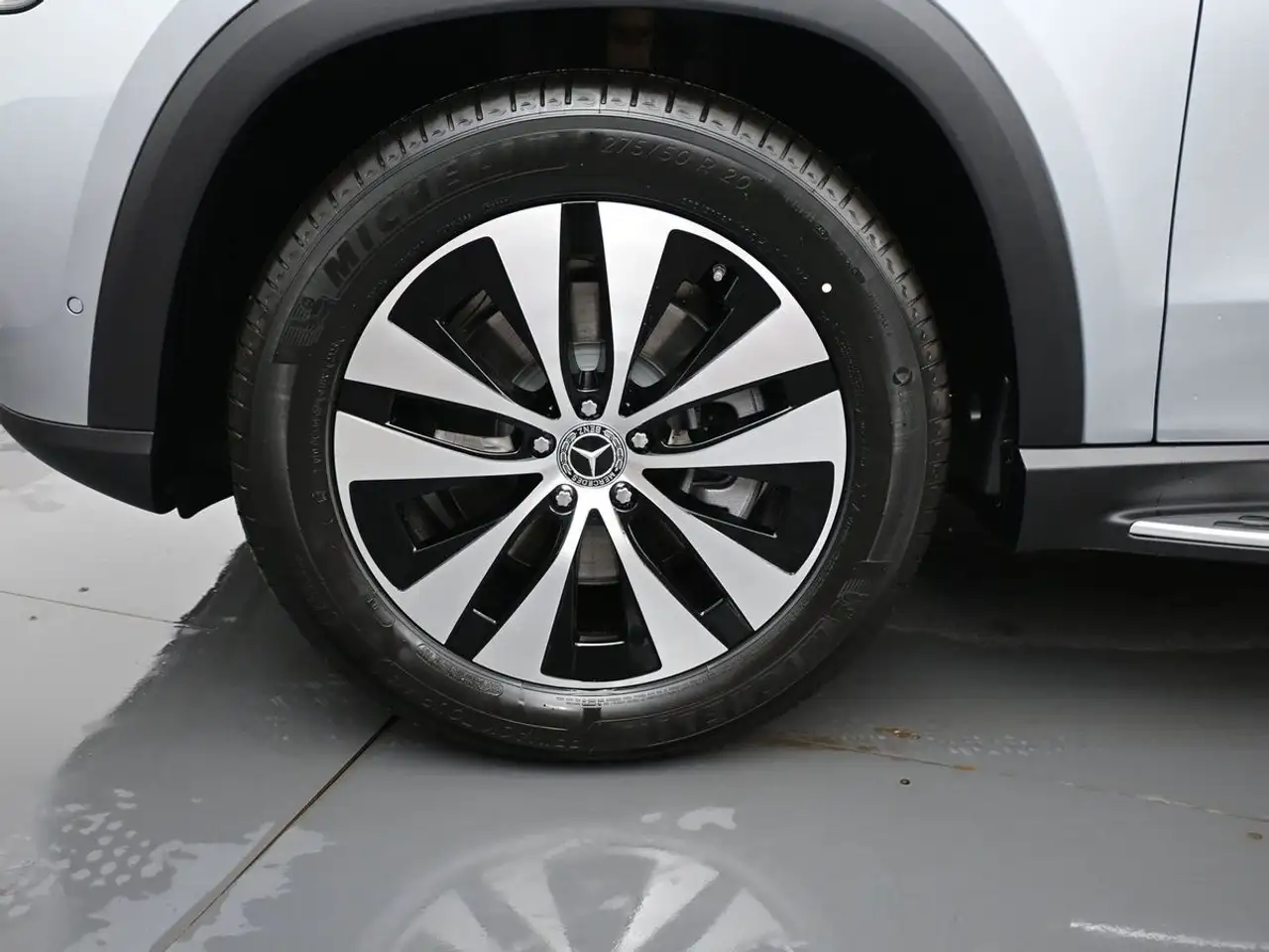 Mercedes-Benz GLE снимка Mercedes-Benz GLE