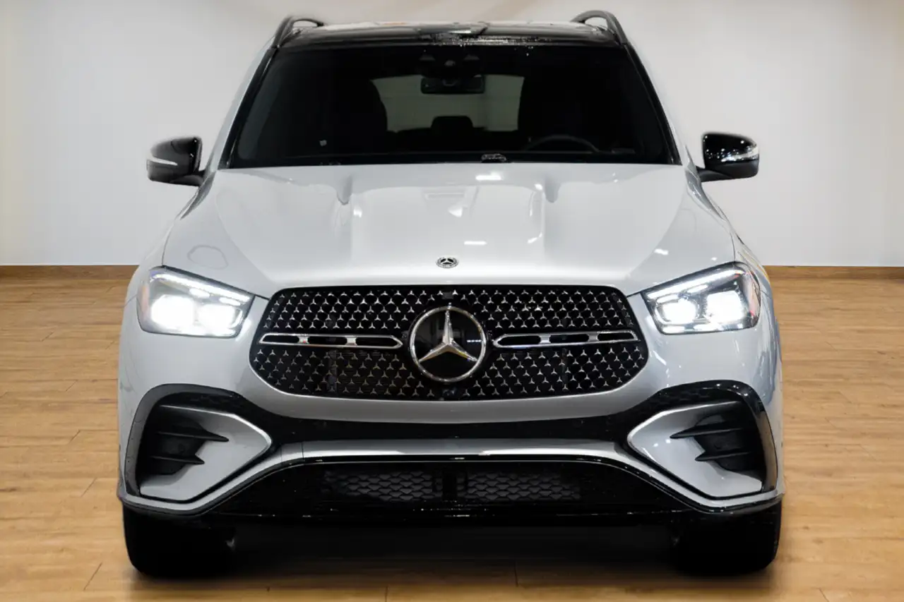 Mercedes-Benz GLE снимка Mercedes-Benz GLE