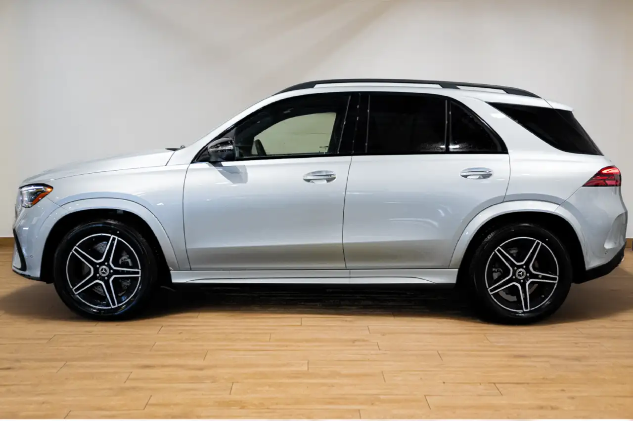 Mercedes-Benz GLE снимка Mercedes-Benz GLE