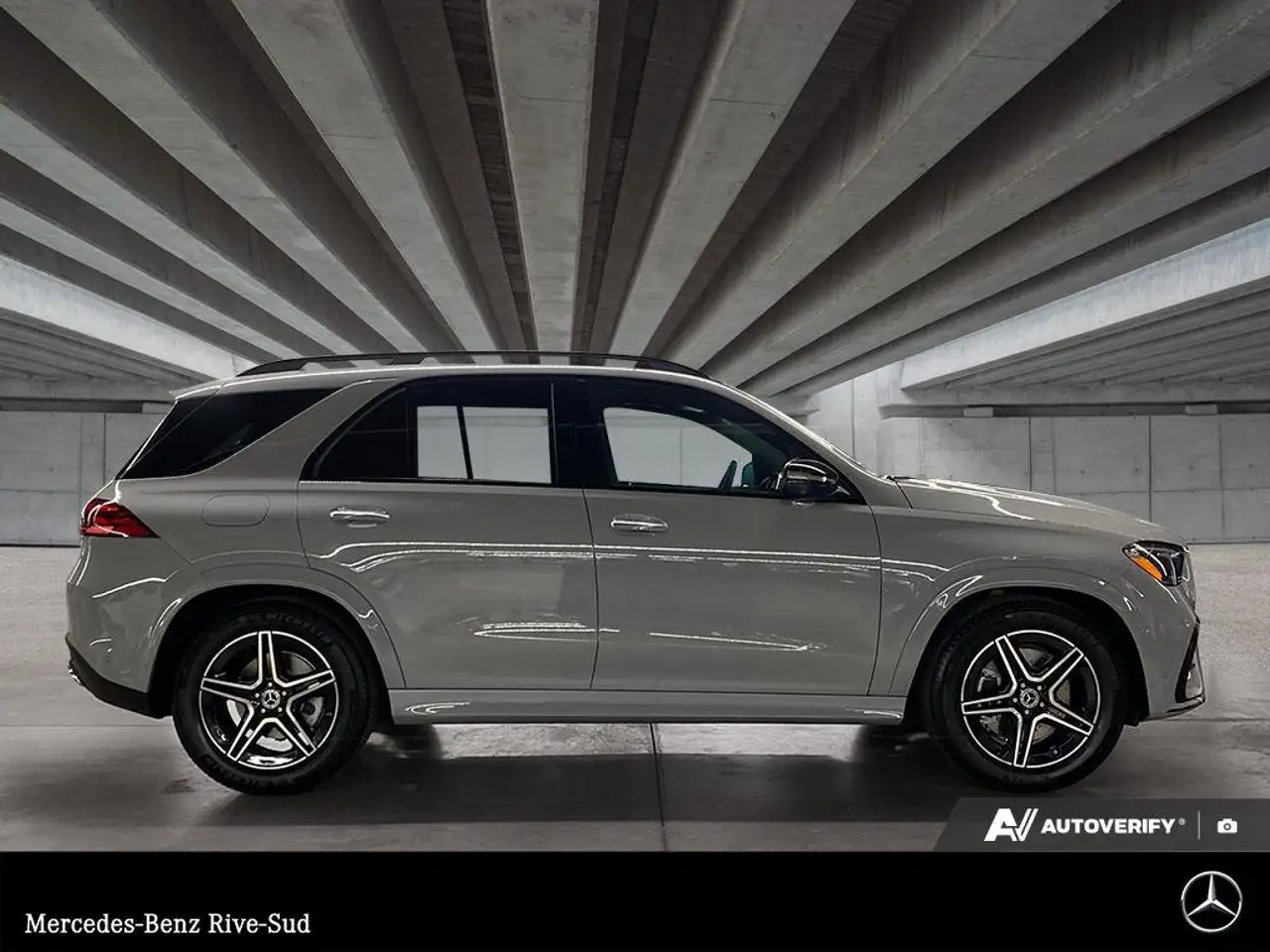 Mercedes-Benz GLE снимка Mercedes-Benz GLE
