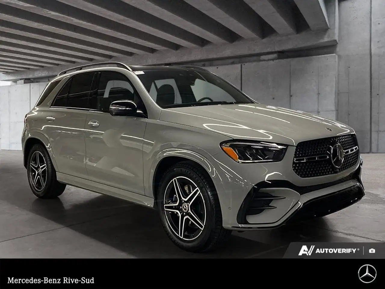 Mercedes-Benz GLE снимка Mercedes-Benz GLE