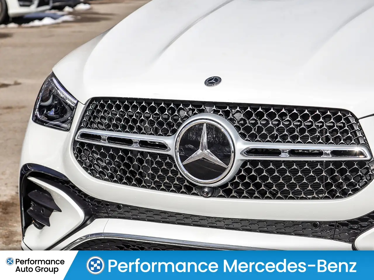 Mercedes-Benz GLE снимка Mercedes-Benz GLE