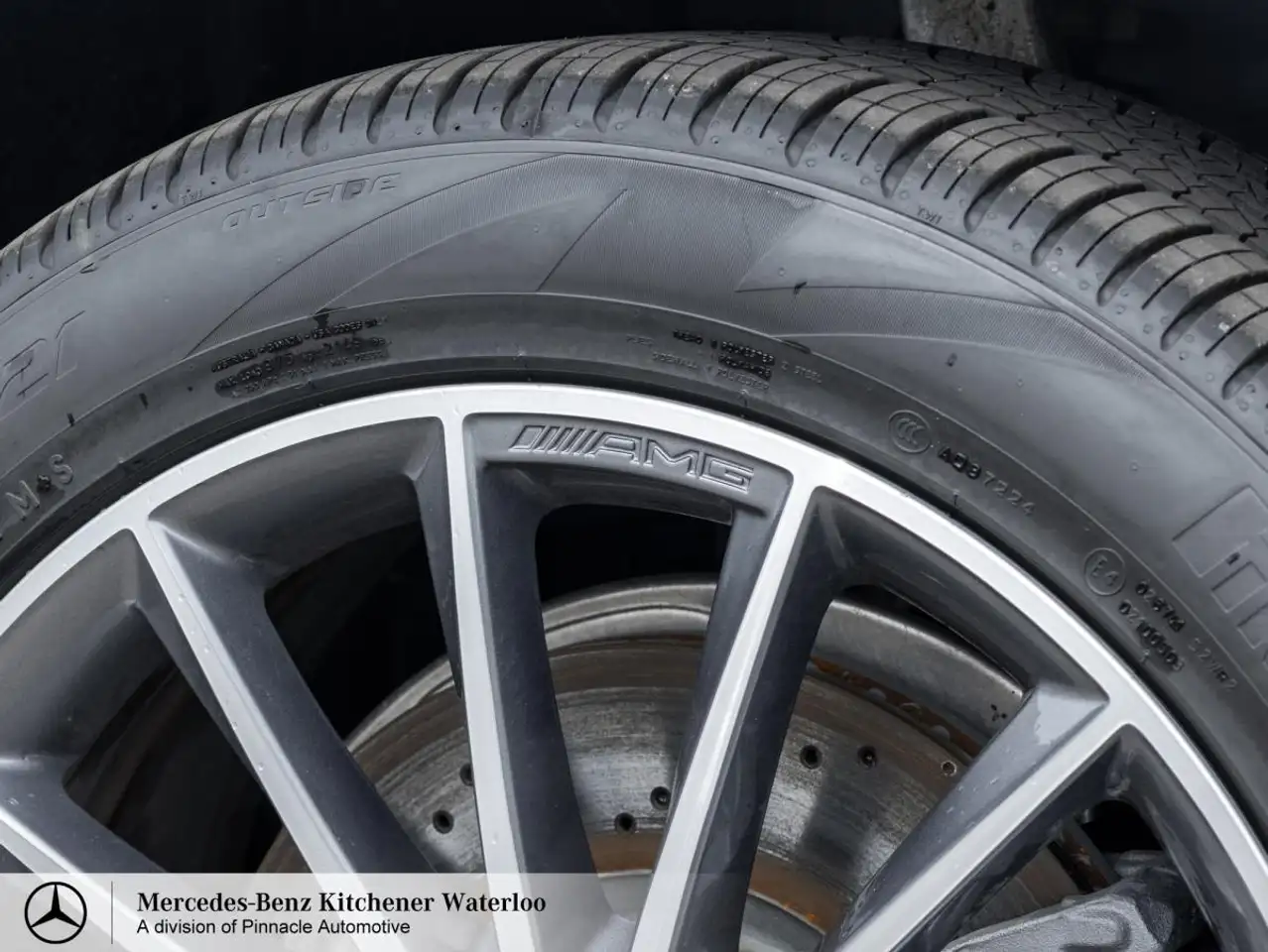 Mercedes-Benz GLE снимка Mercedes-Benz GLE