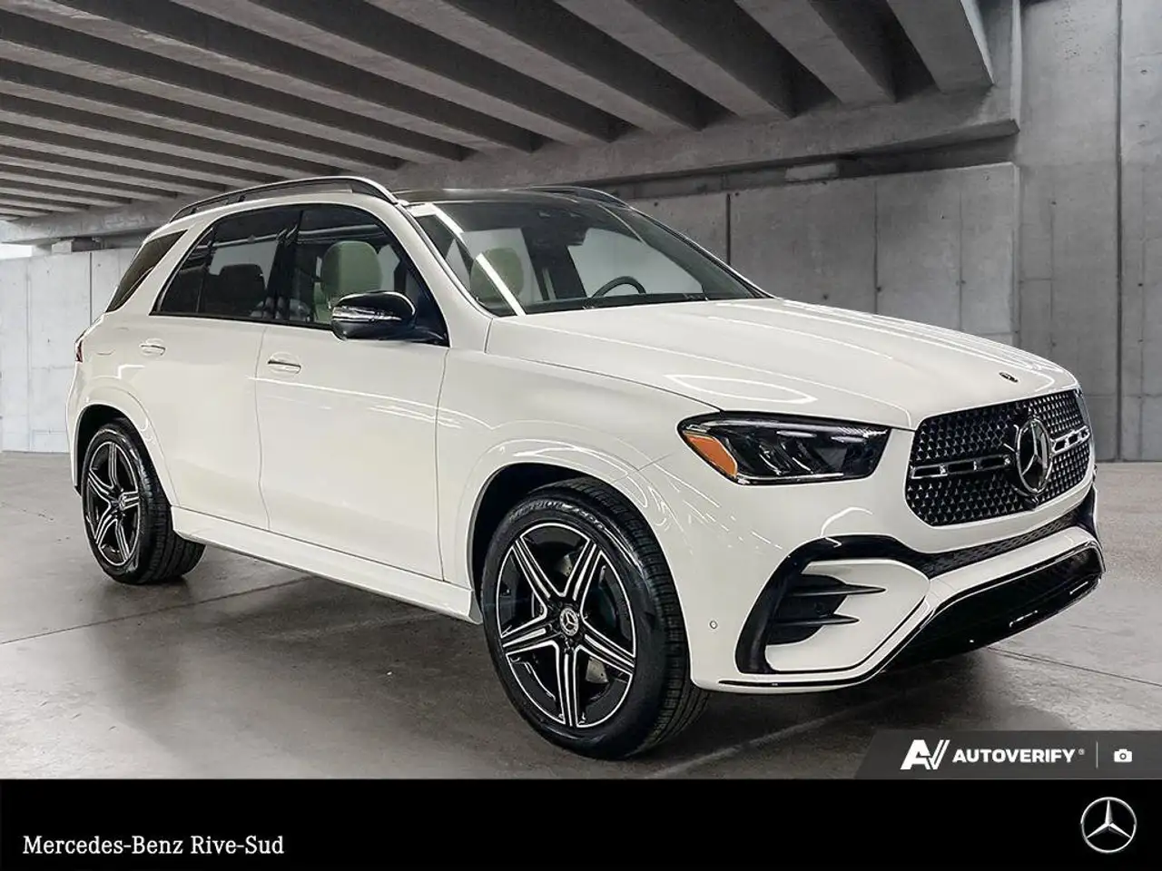 Mercedes-Benz GLE снимка Mercedes-Benz GLE