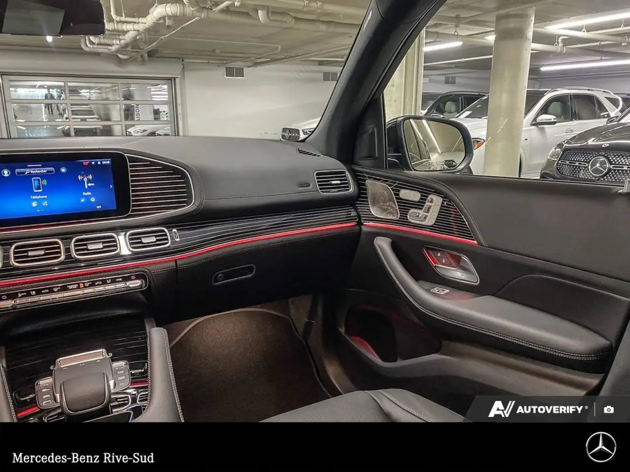 Mercedes-Benz GLE снимка Mercedes-Benz GLE