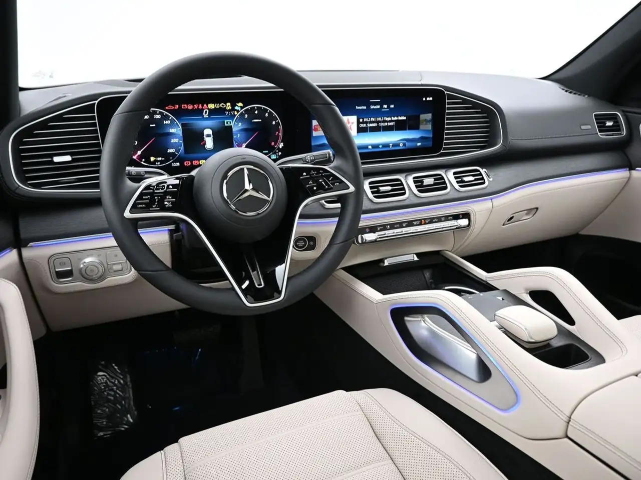 Mercedes-Benz GLE снимка Mercedes-Benz GLE