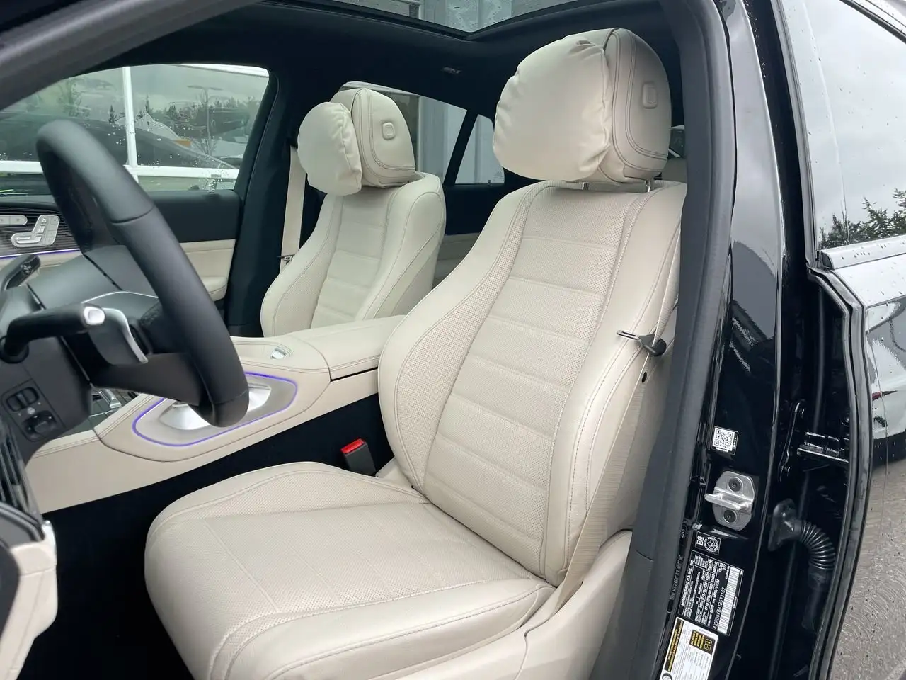 Mercedes-Benz GLE снимка Mercedes-Benz GLE