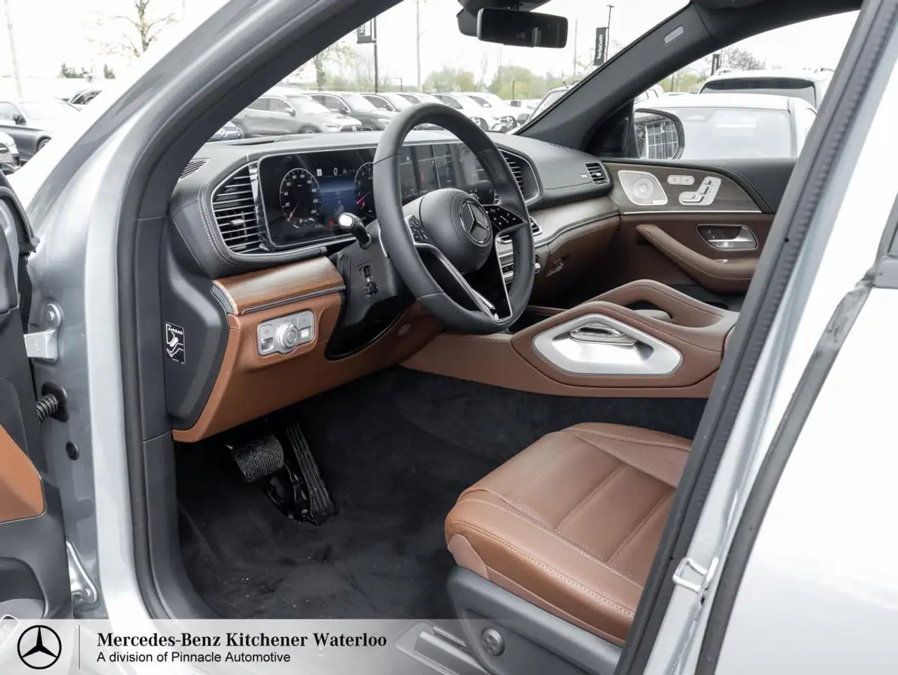 Mercedes-Benz GLE снимка Mercedes-Benz GLE