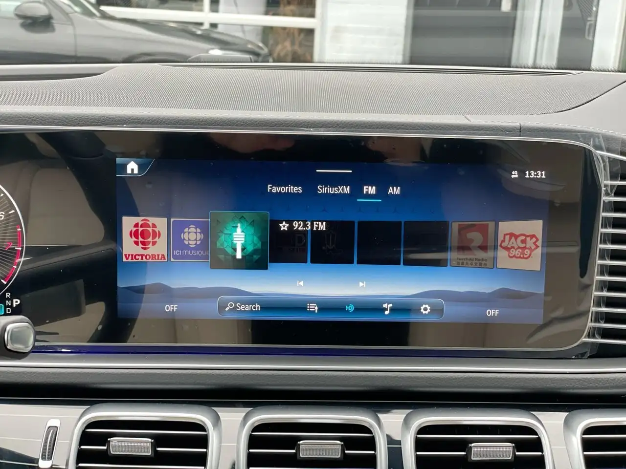 Mercedes-Benz GLE снимка Mercedes-Benz GLE
