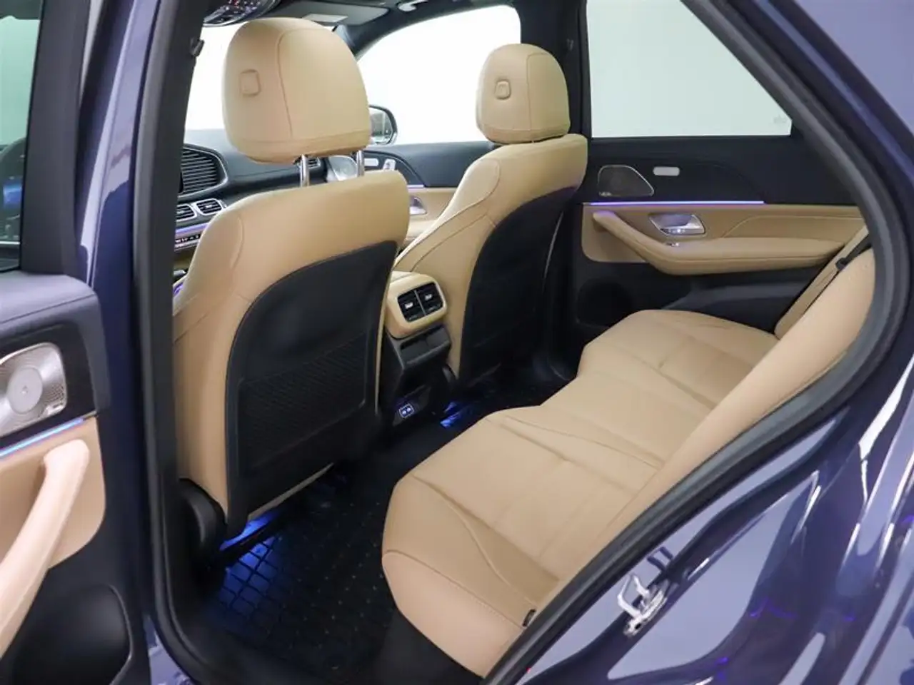 Mercedes-Benz GLE снимка Mercedes-Benz GLE
