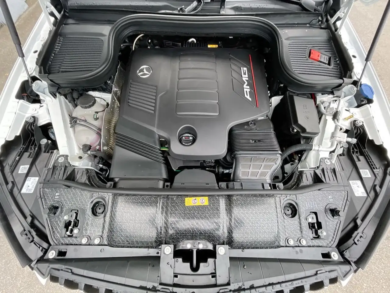 Mercedes-Benz GLE снимка Mercedes-Benz GLE