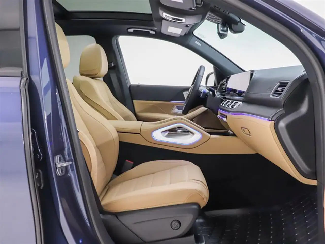 Mercedes-Benz GLE снимка Mercedes-Benz GLE