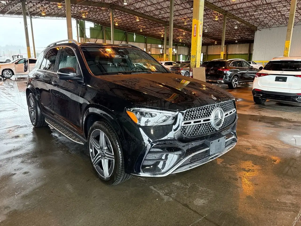 Mercedes-Benz GLE снимка Mercedes-Benz GLE