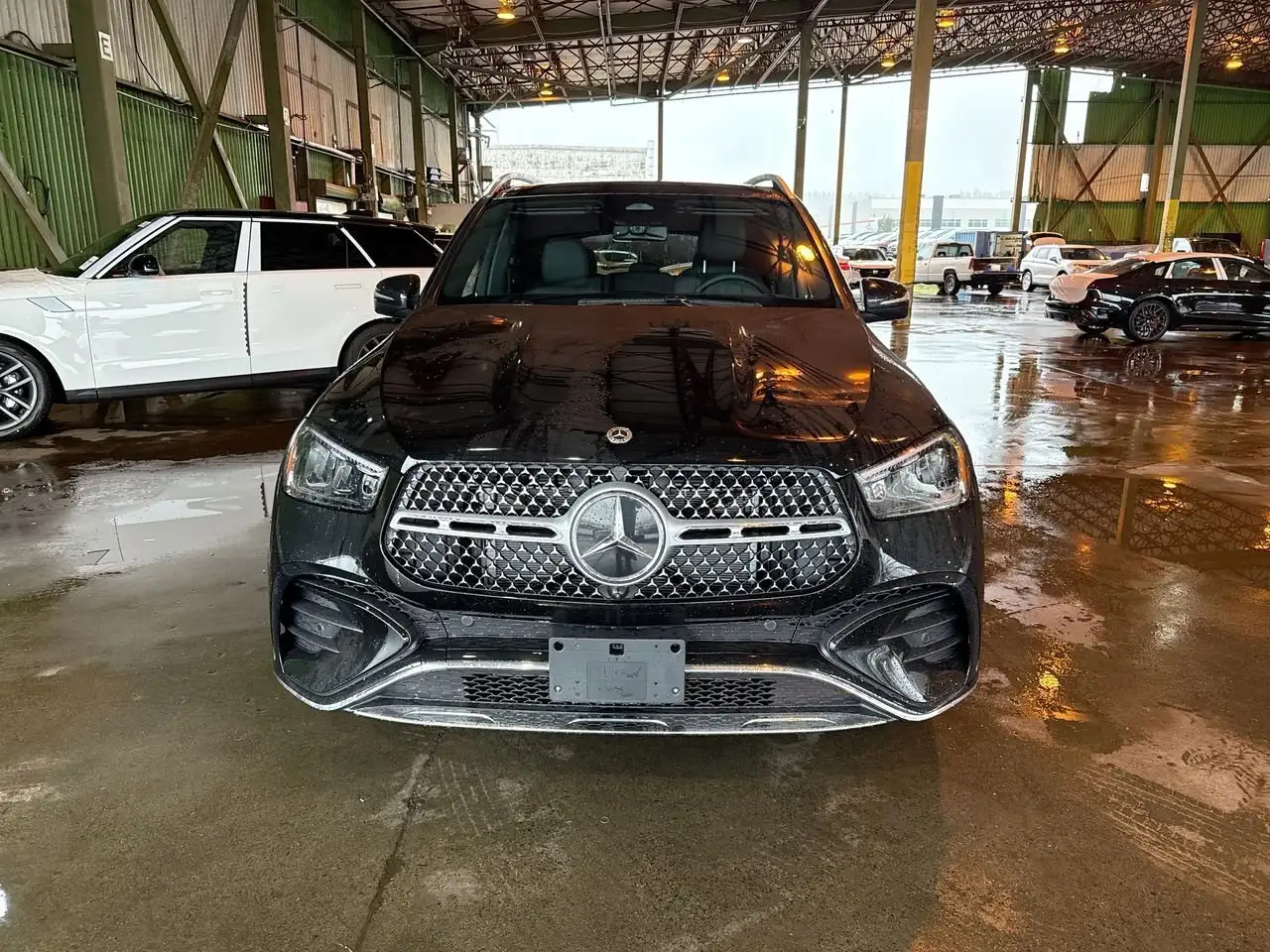 Mercedes-Benz GLE снимка Mercedes-Benz GLE