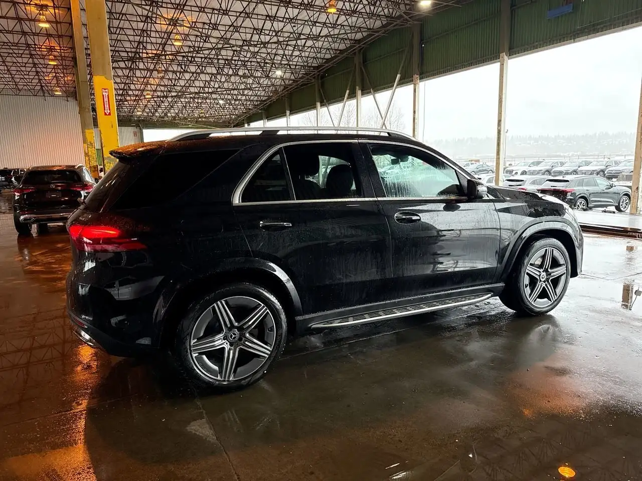 Mercedes-Benz GLE снимка Mercedes-Benz GLE