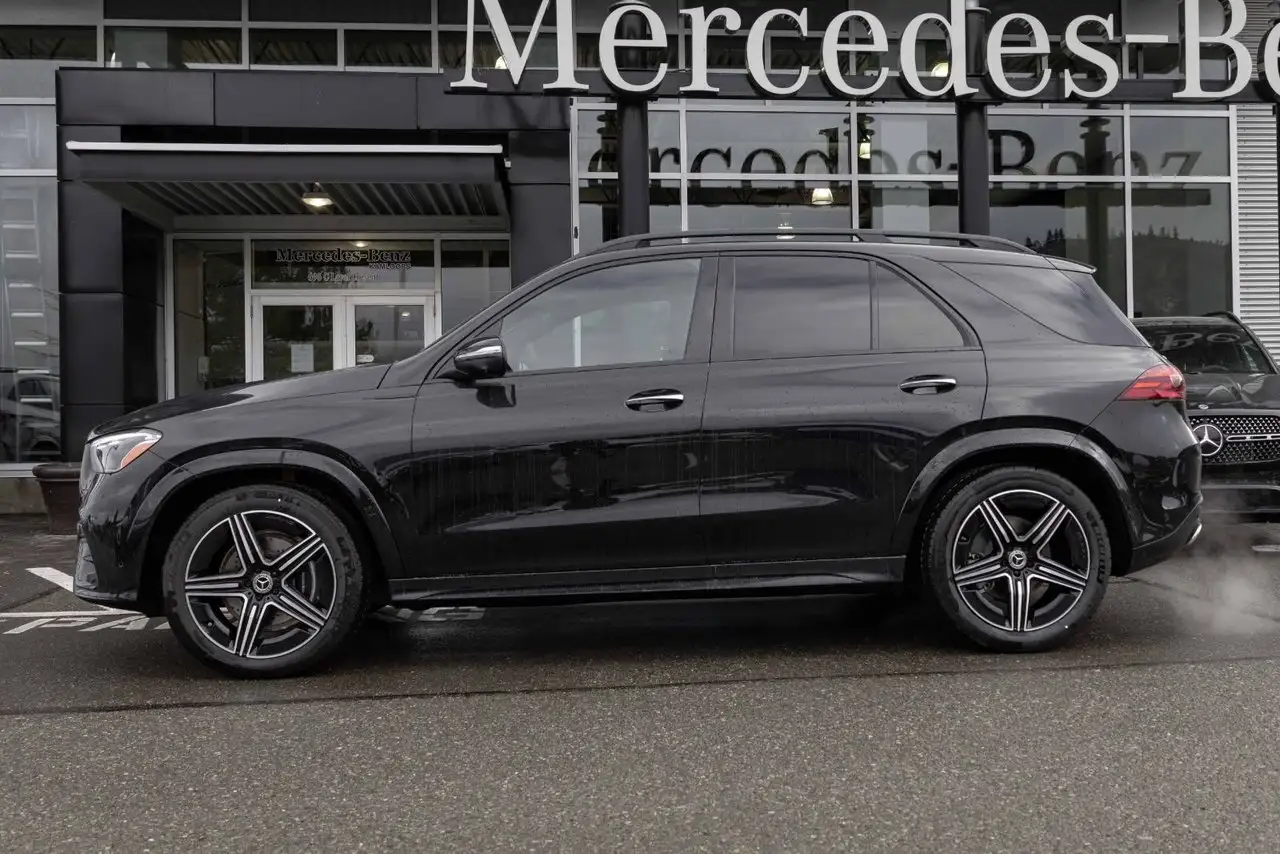 Mercedes-Benz GLE снимка Mercedes-Benz GLE