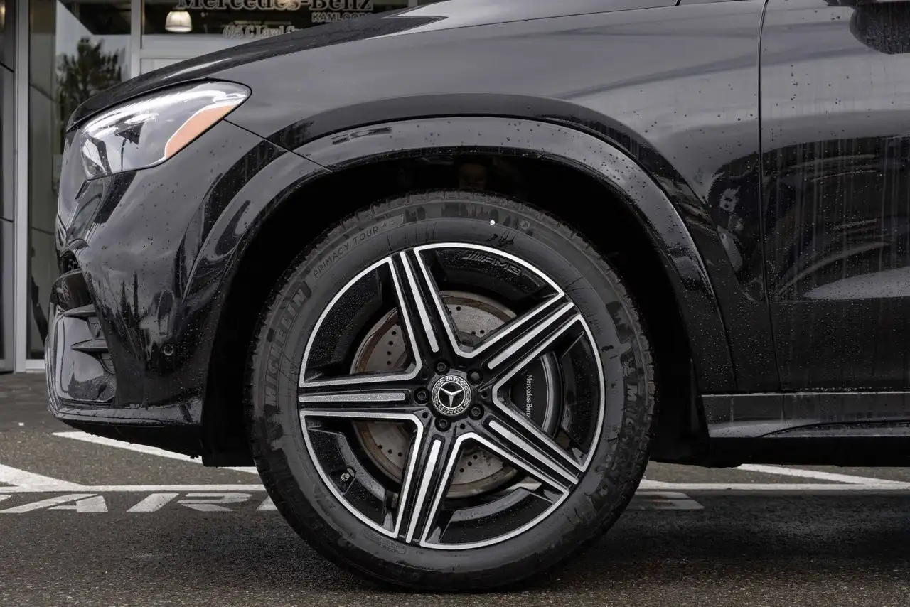 Mercedes-Benz GLE снимка Mercedes-Benz GLE