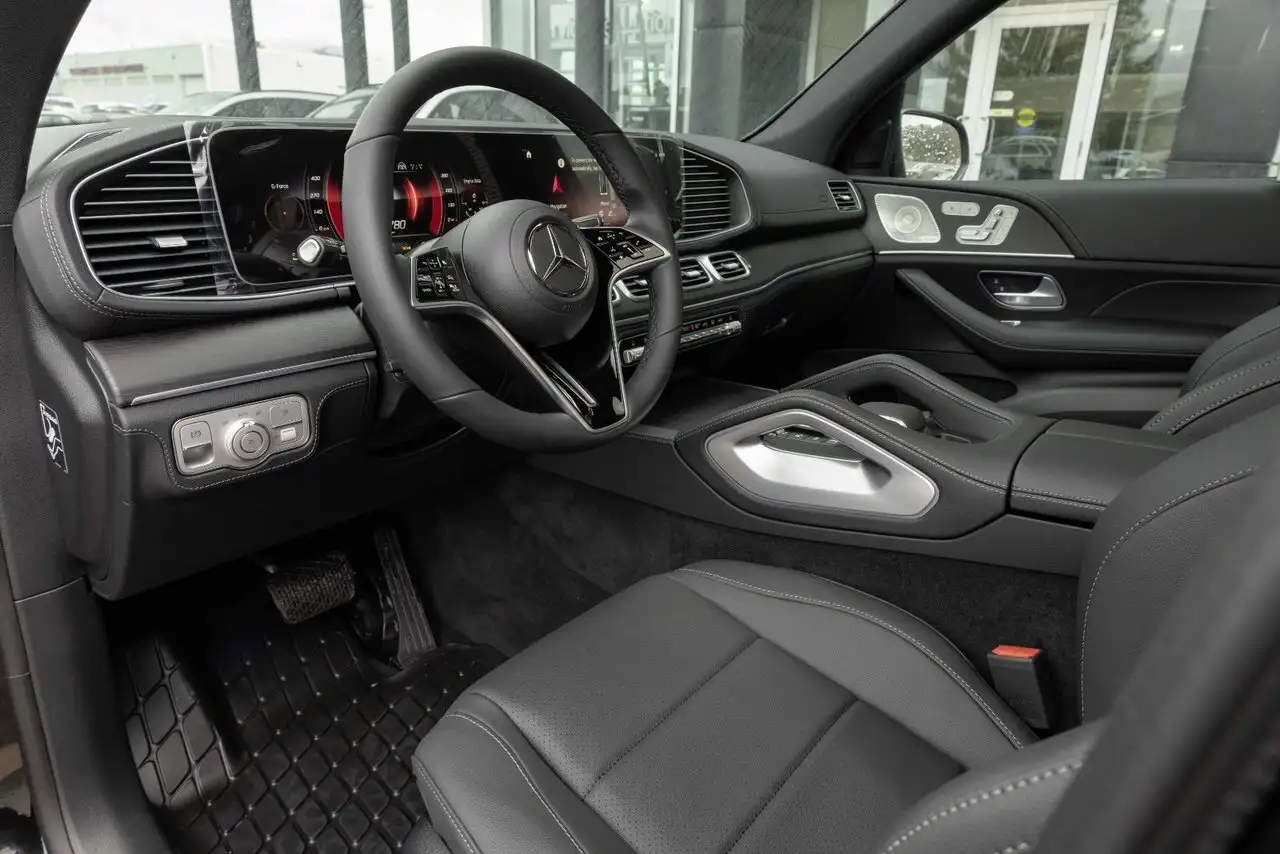 Mercedes-Benz GLE снимка Mercedes-Benz GLE