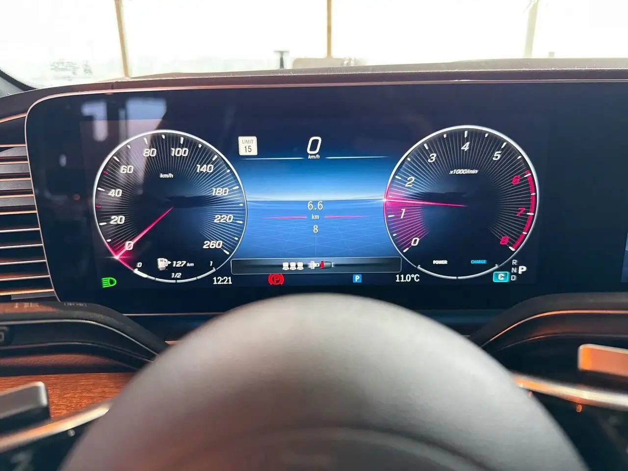 Mercedes-Benz GLE снимка Mercedes-Benz GLE