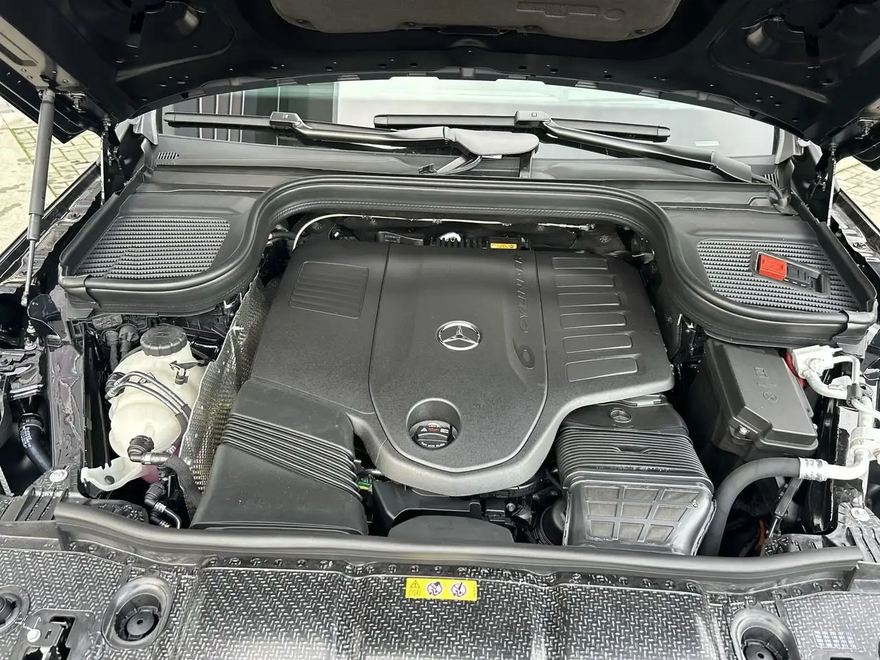 Mercedes-Benz GLE photo Mercedes-Benz GLE