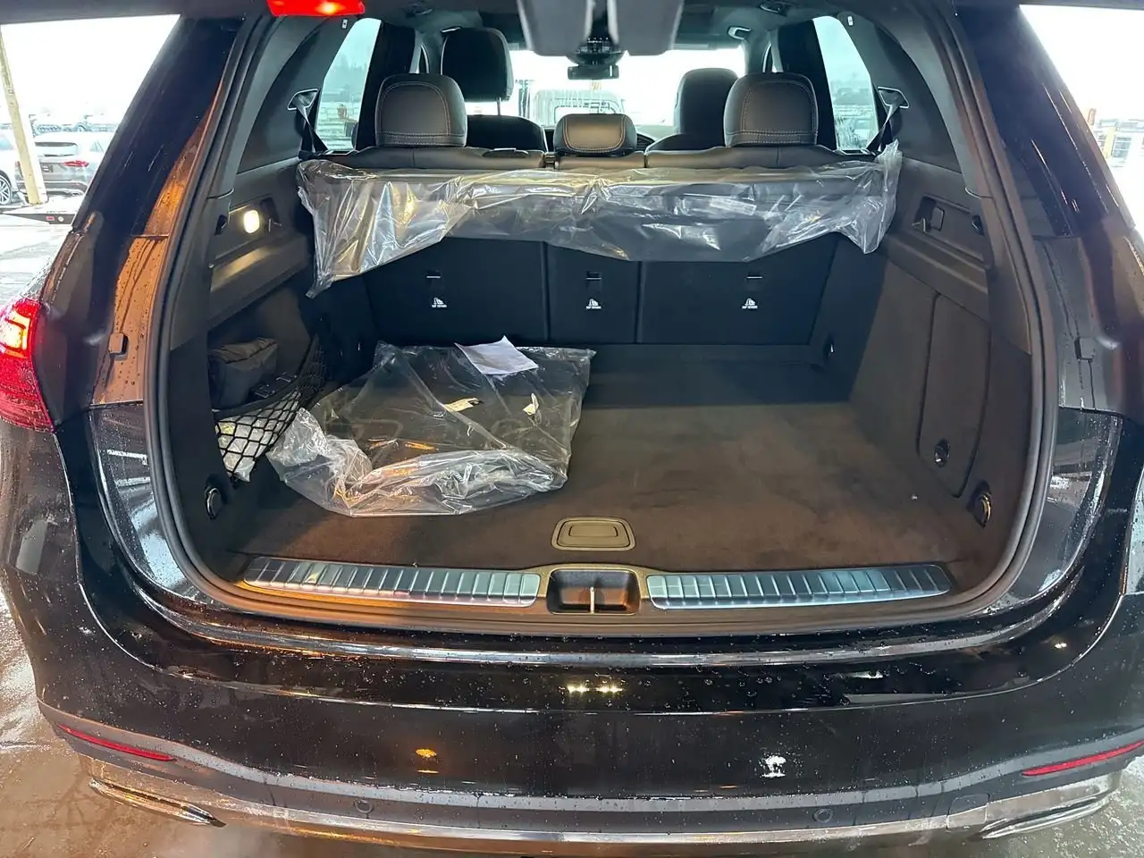 Mercedes-Benz GLE снимка Mercedes-Benz GLE
