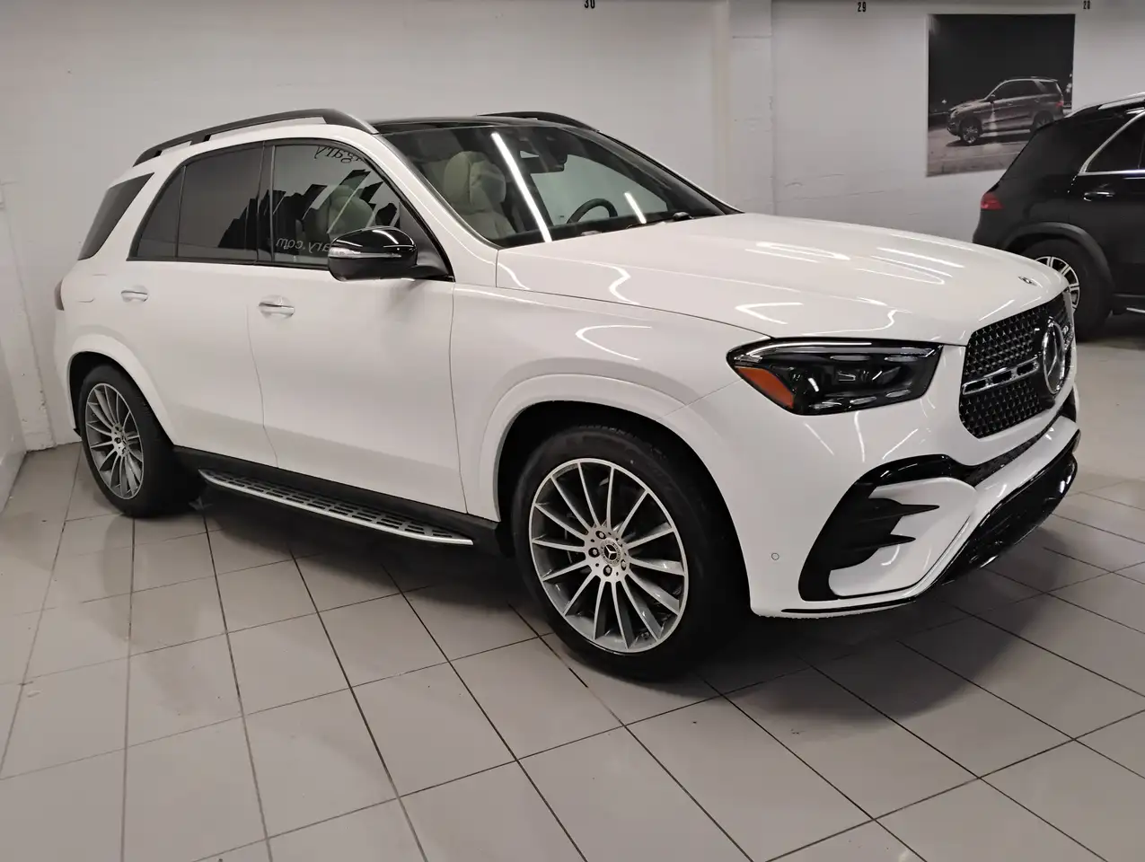 Mercedes-Benz GLE снимка Mercedes-Benz GLE