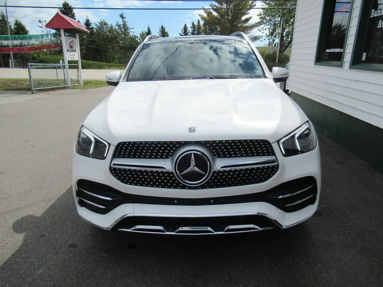 Mercedes-Benz GLE снимка Mercedes-Benz GLE
