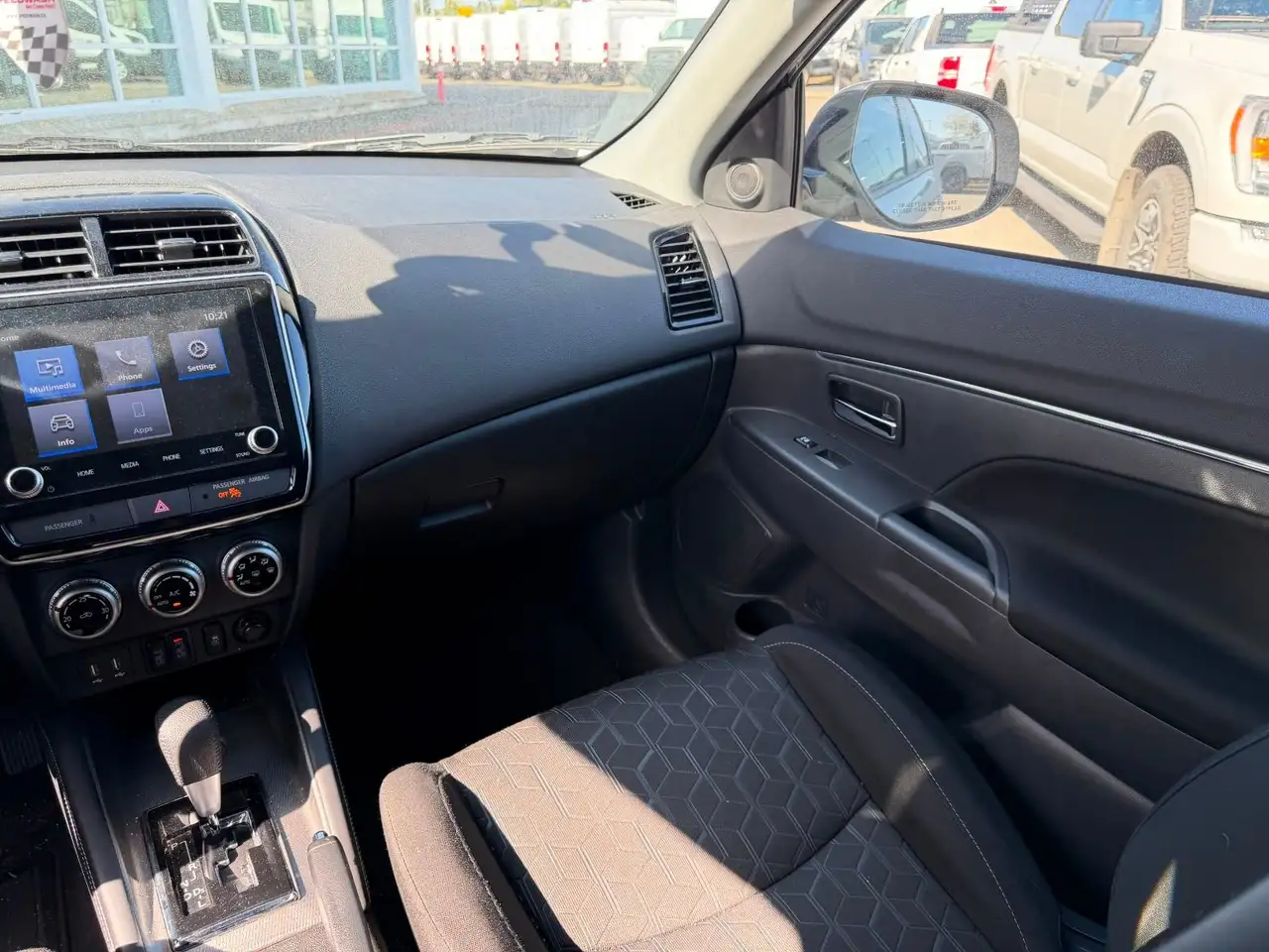 Mitsubishi RVR photo Mitsubishi RVR