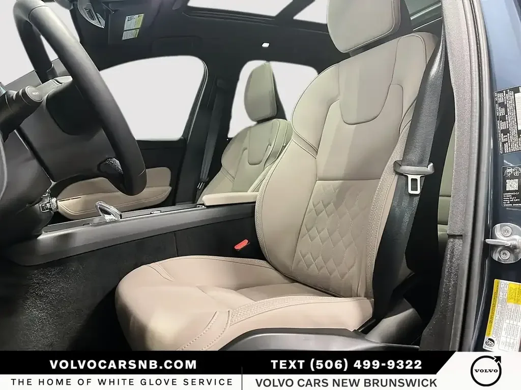 Volvo XC60 снимка Volvo XC60