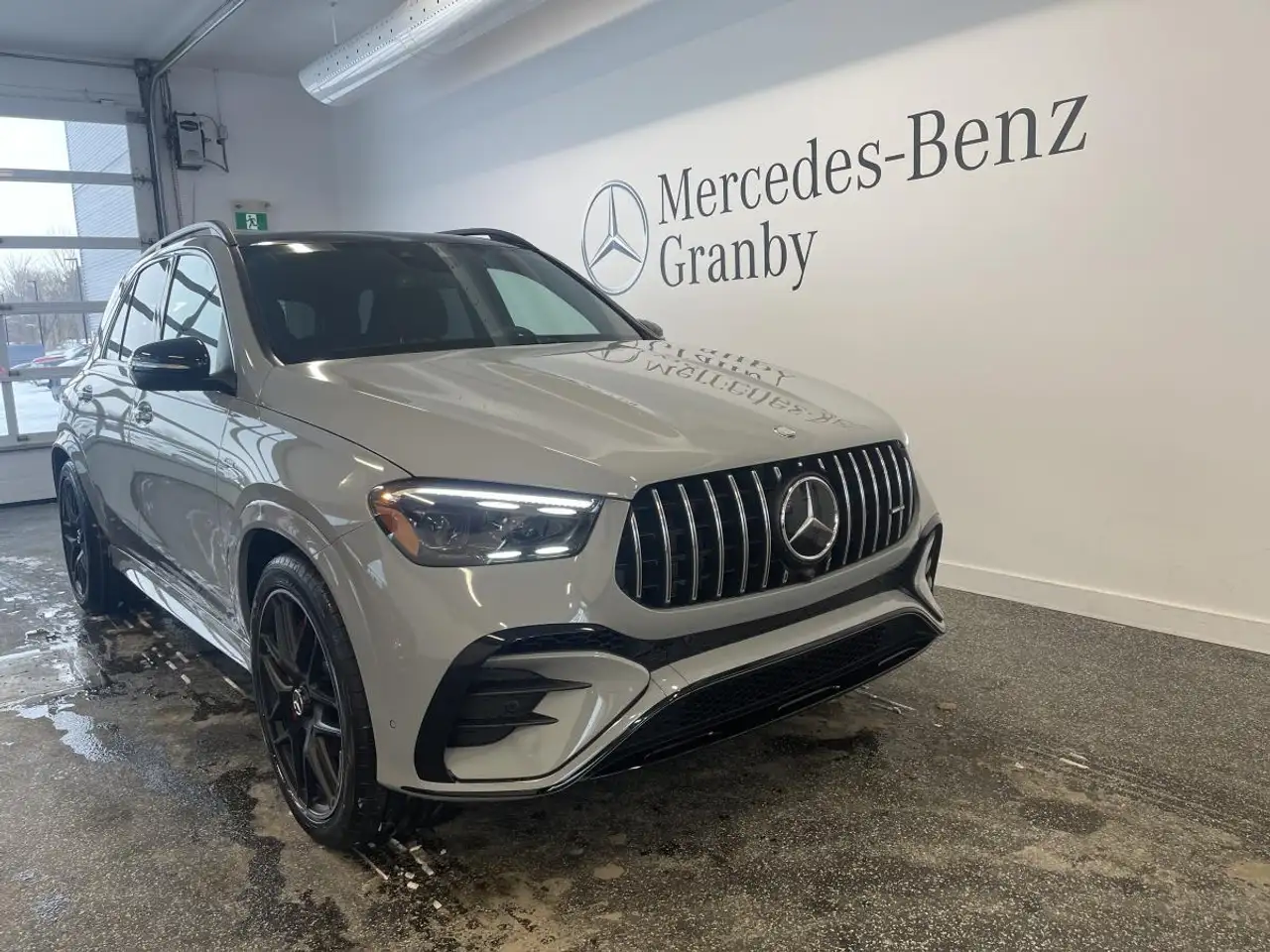 Mercedes-Benz GLE снимка Mercedes-Benz GLE