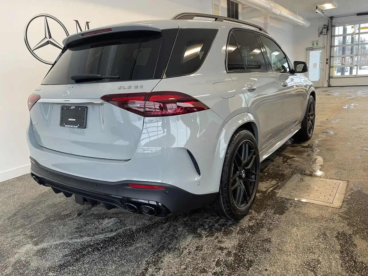 Mercedes-Benz GLE снимка Mercedes-Benz GLE