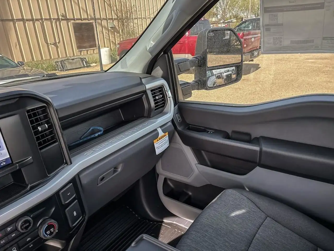 Ford F-550 Super Duty снимка Ford F-550 Super Duty
