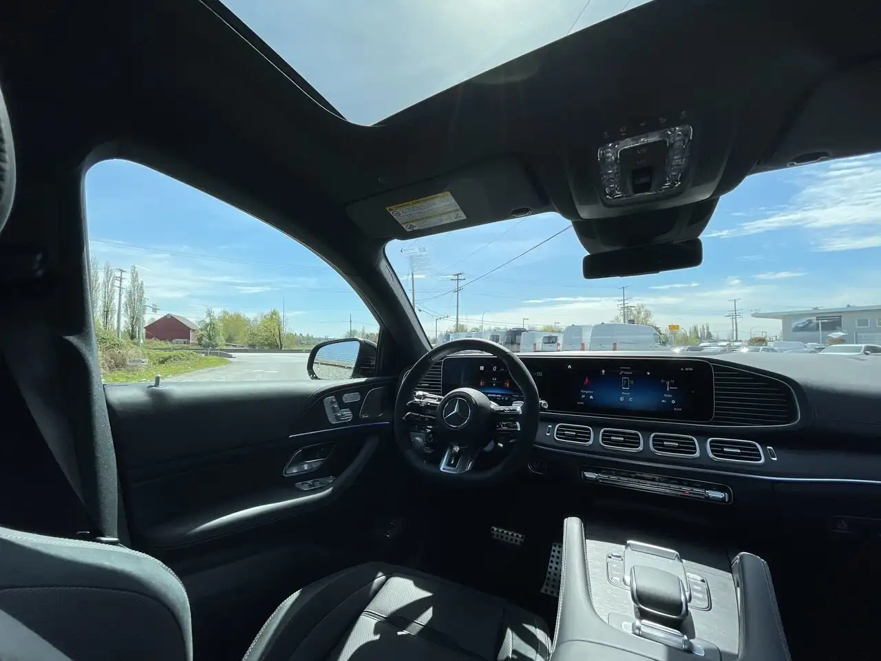 Mercedes-Benz GLE снимка Mercedes-Benz GLE