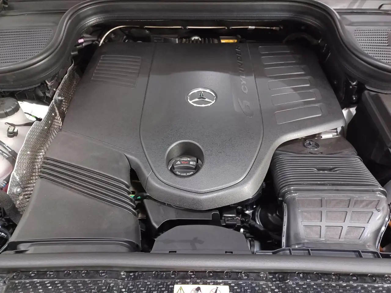 Mercedes-Benz GLE снимка Mercedes-Benz GLE