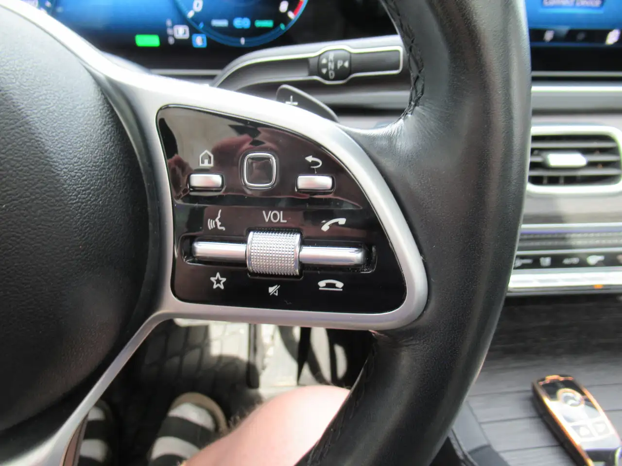 Mercedes-Benz GLE снимка Mercedes-Benz GLE
