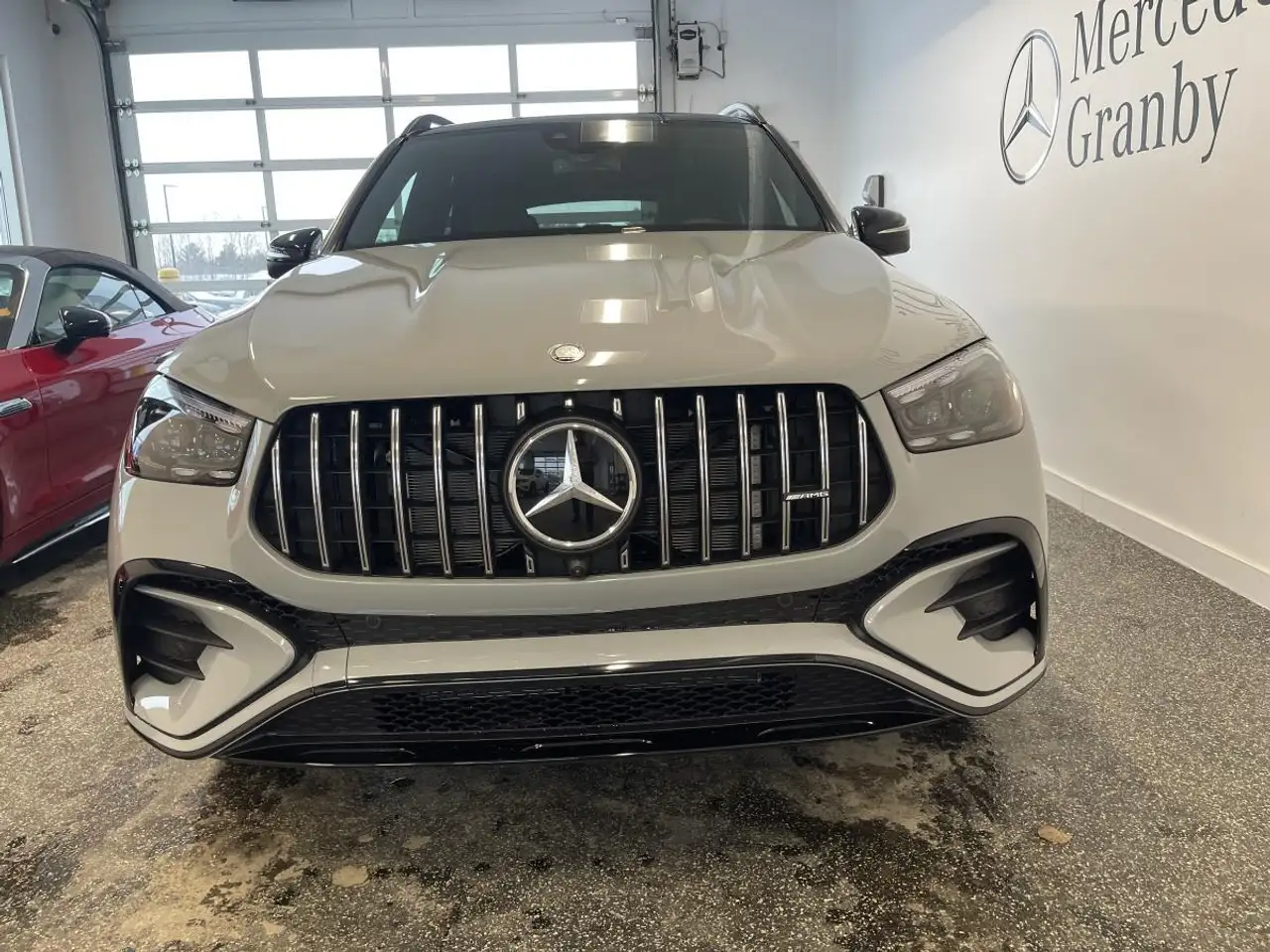 Mercedes-Benz GLE снимка Mercedes-Benz GLE