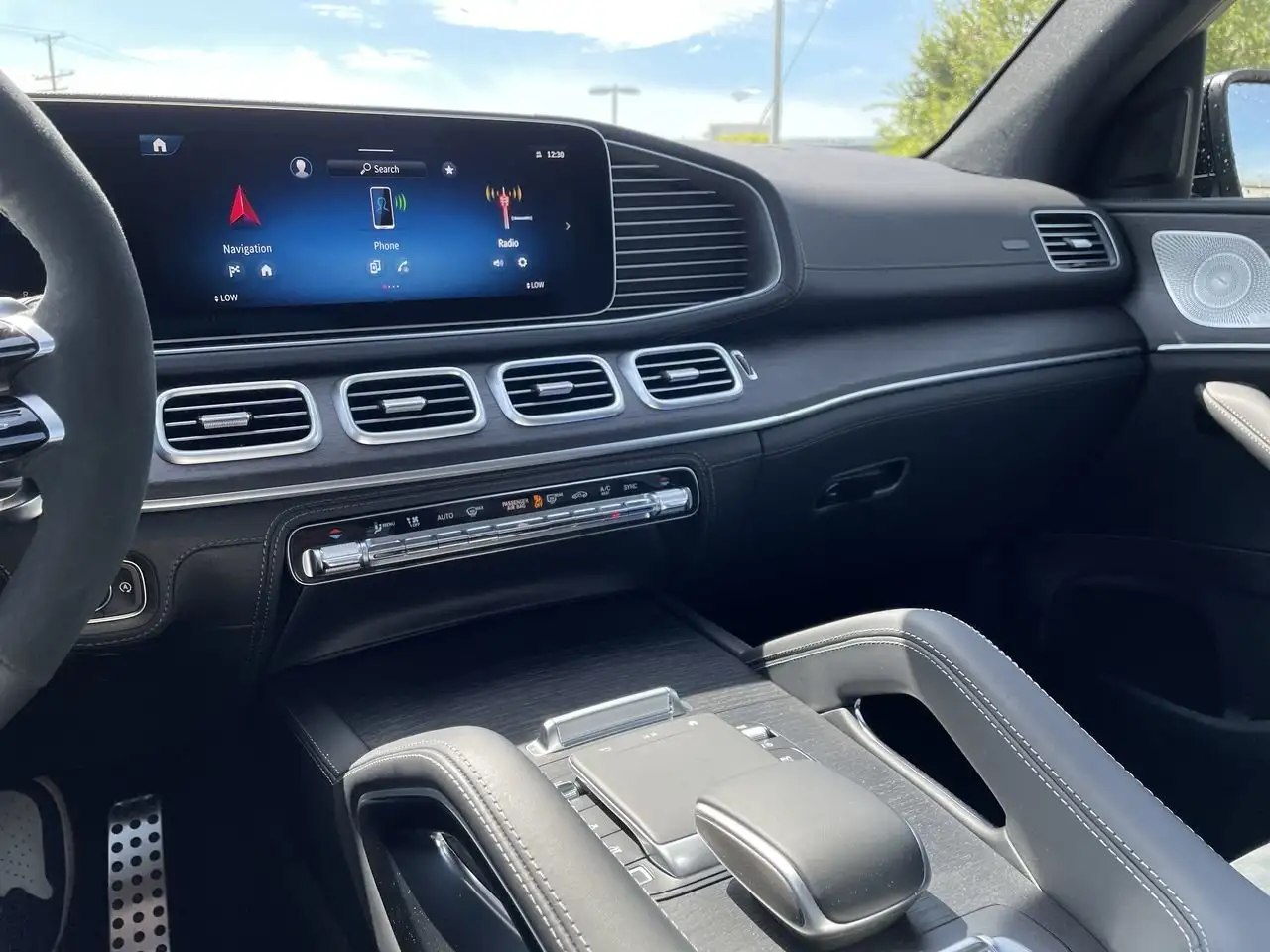 Mercedes-Benz GLE снимка Mercedes-Benz GLE