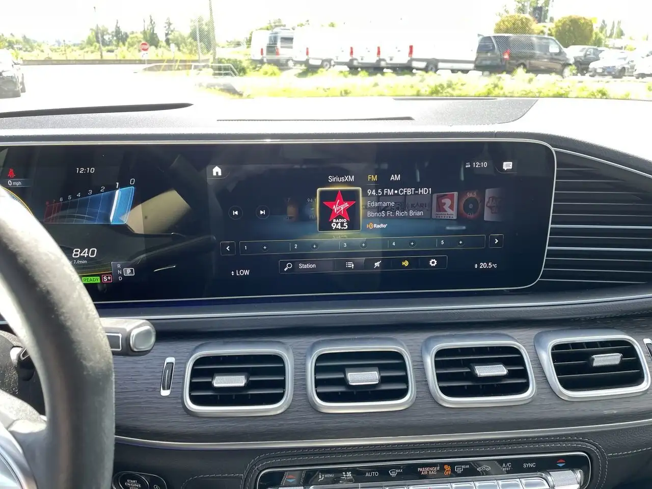 Mercedes-Benz GLE снимка Mercedes-Benz GLE