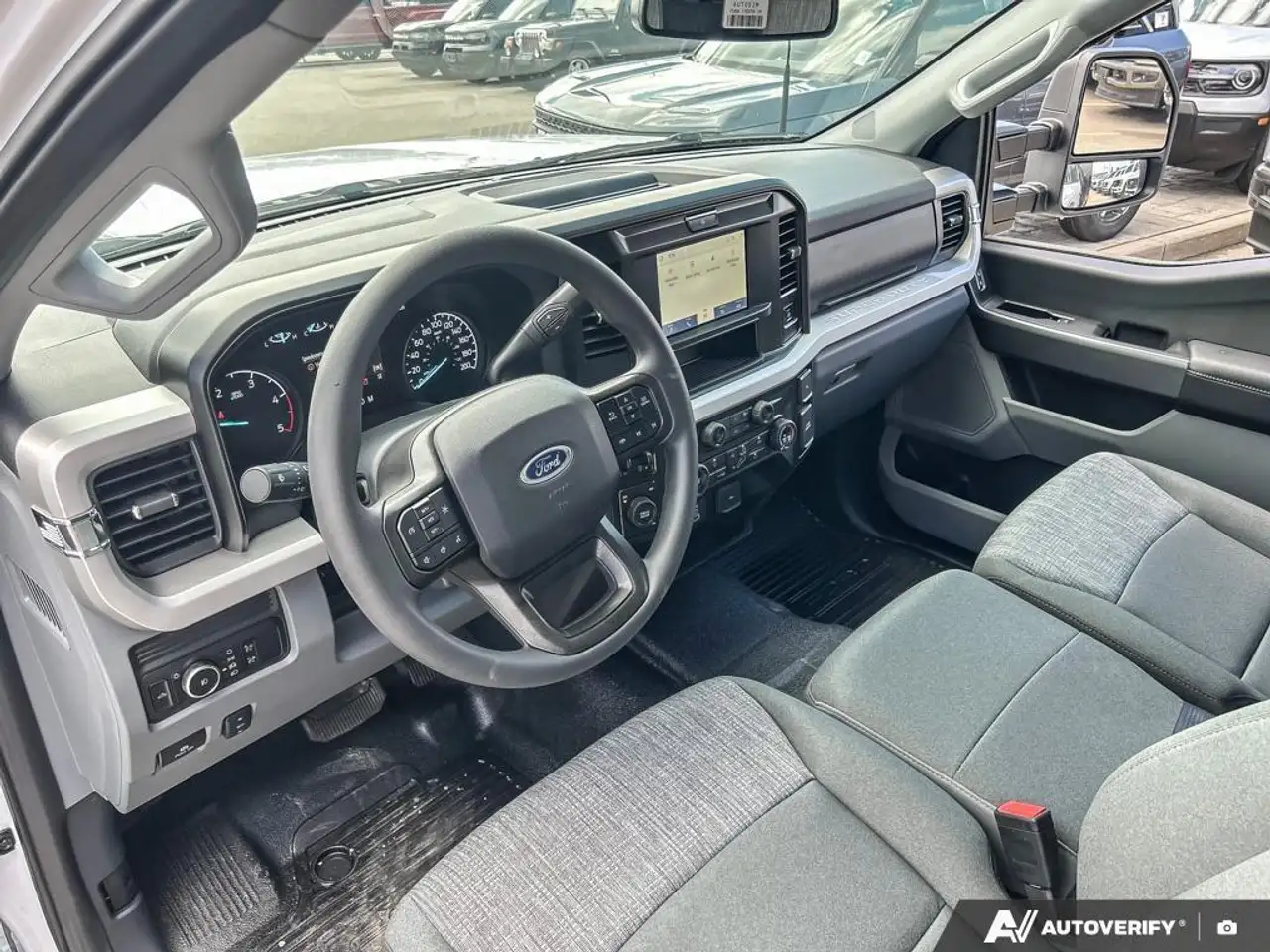 Ford F 550 снимка Ford F 550