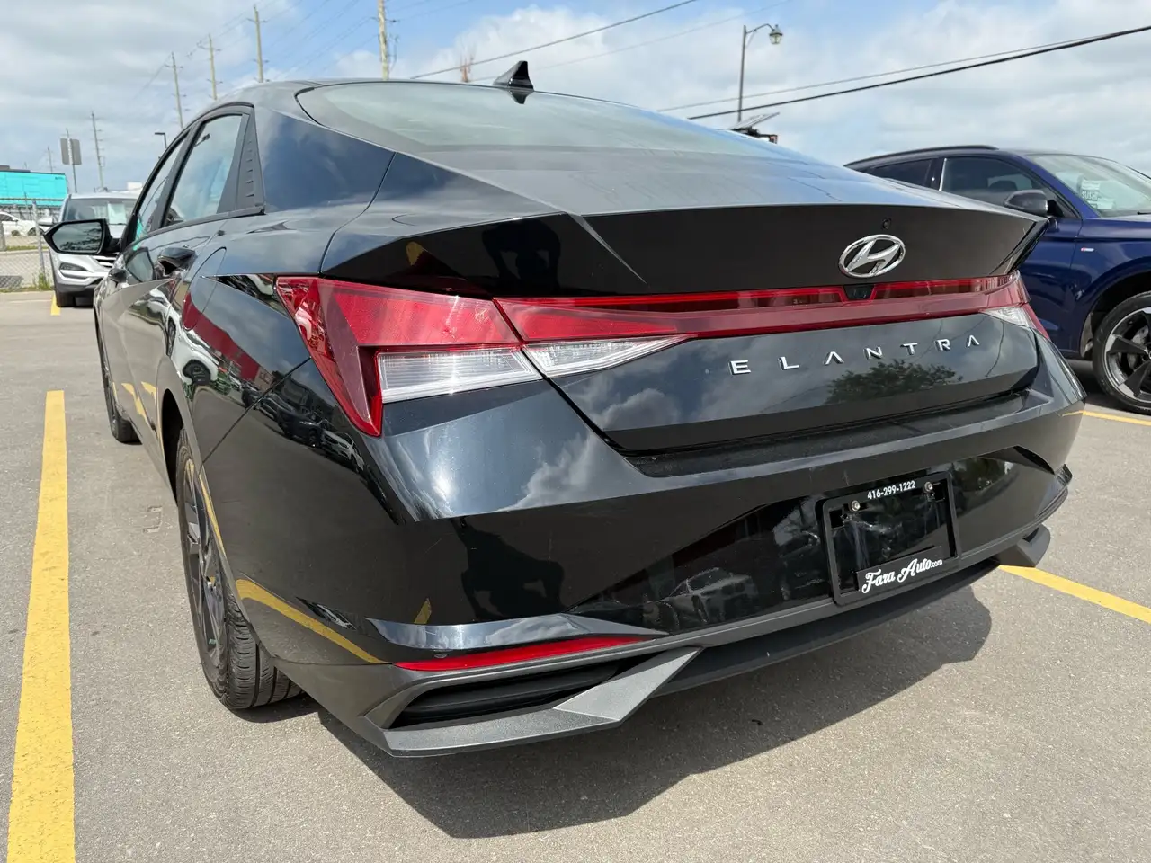 Hyundai ELANTRA снимка Hyundai ELANTRA