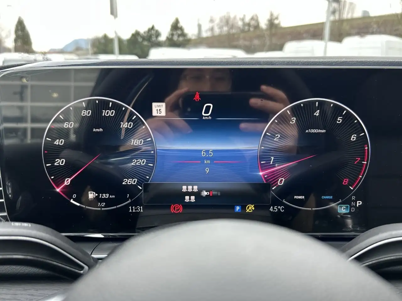 Mercedes-Benz GLE снимка Mercedes-Benz GLE