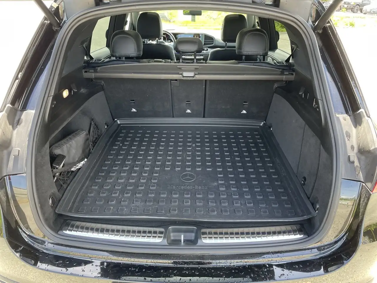Mercedes-Benz GLE снимка Mercedes-Benz GLE