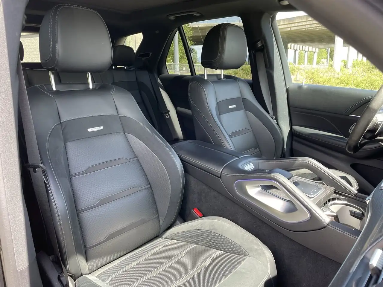 Mercedes-Benz GLE снимка Mercedes-Benz GLE