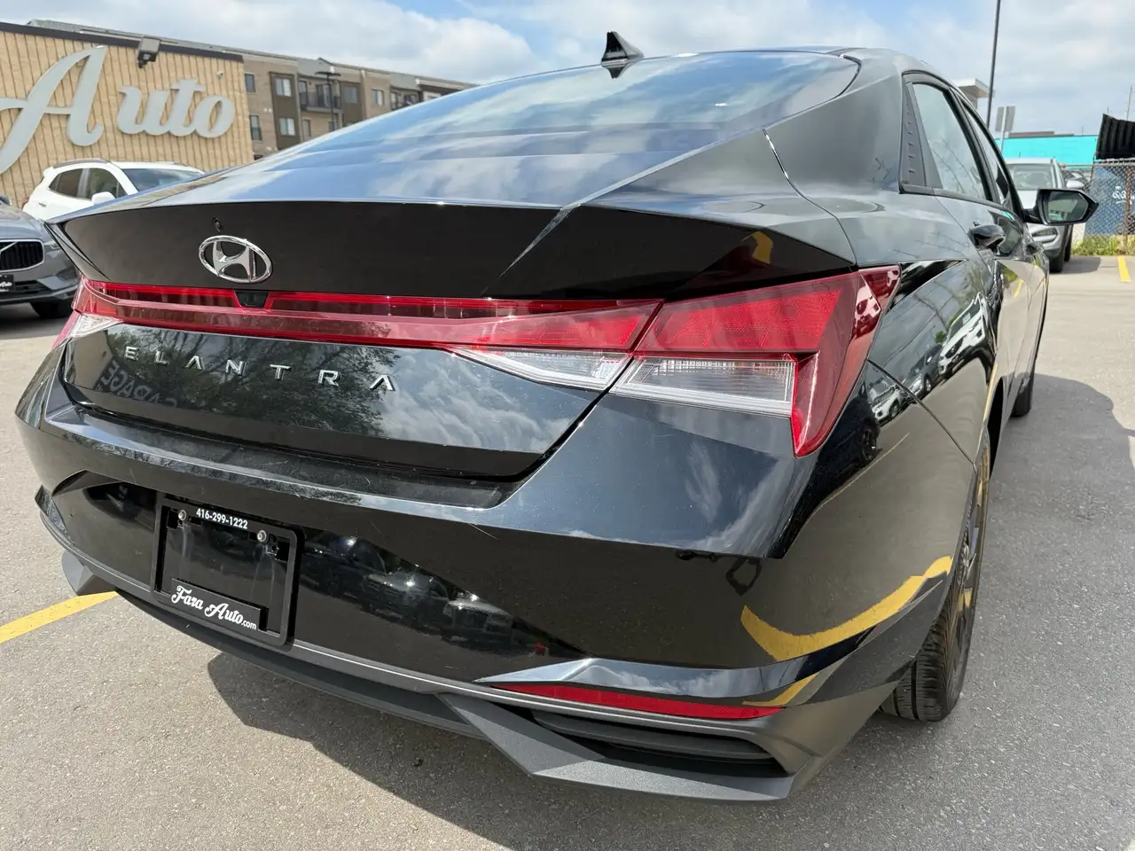 Hyundai ELANTRA снимка Hyundai ELANTRA