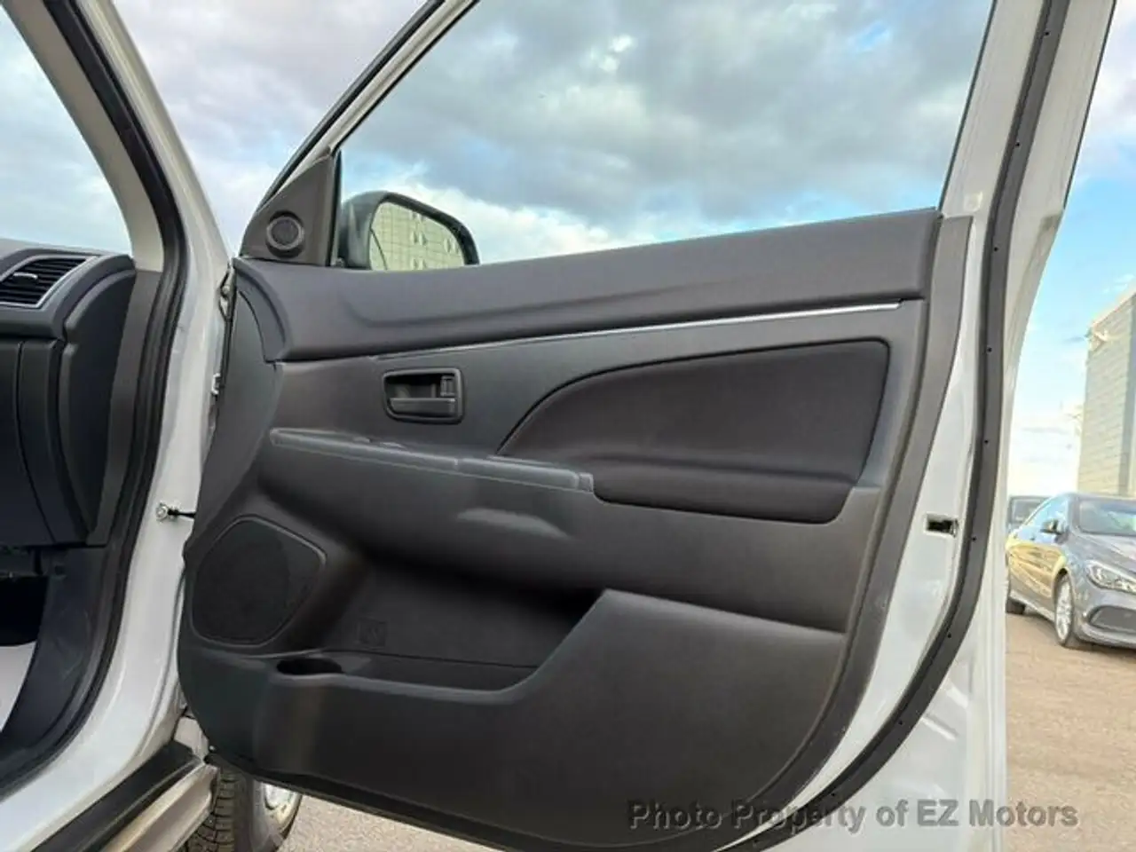Mitsubishi RVR fotografie Mitsubishi RVR