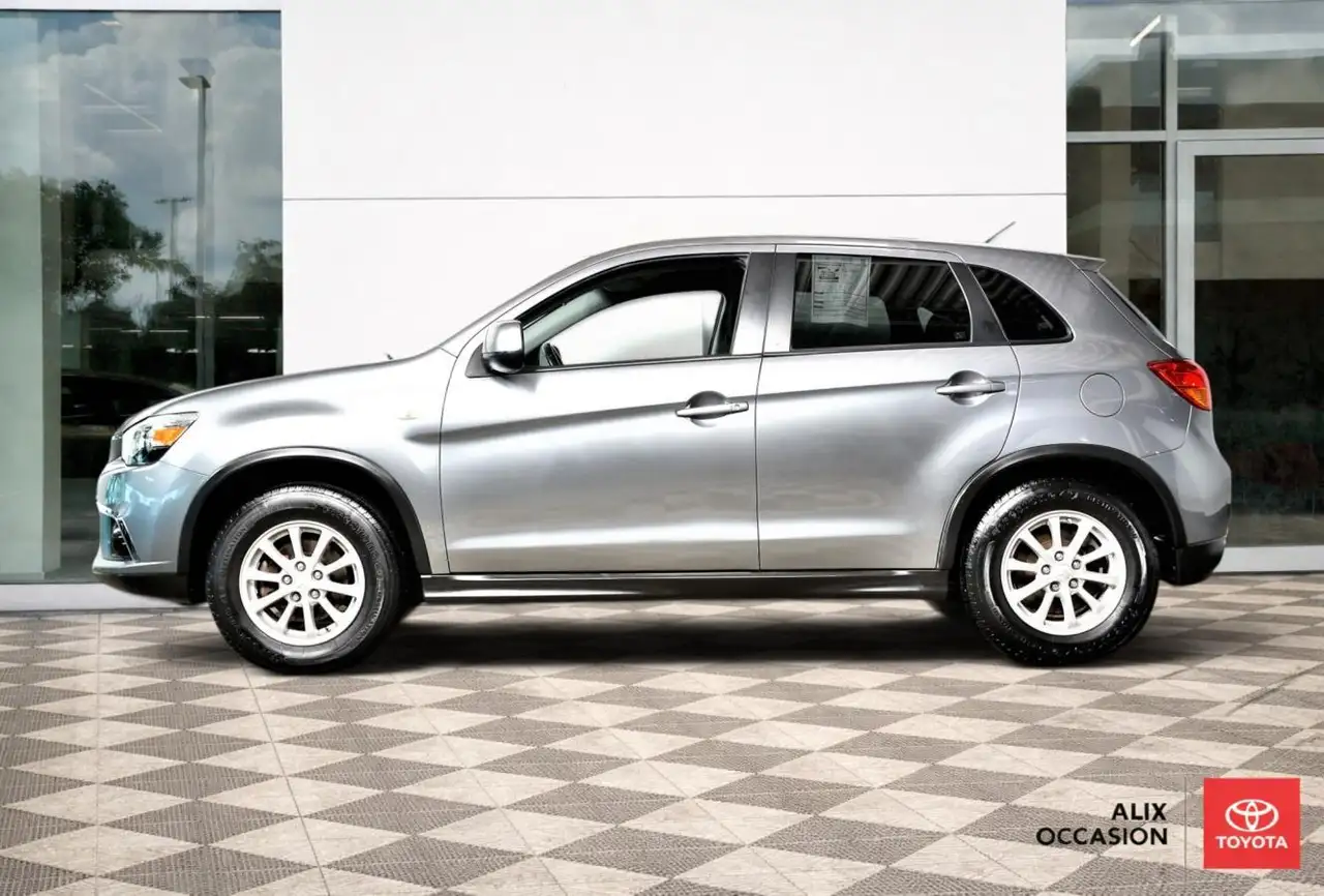 Mitsubishi RVR fotografie Mitsubishi RVR