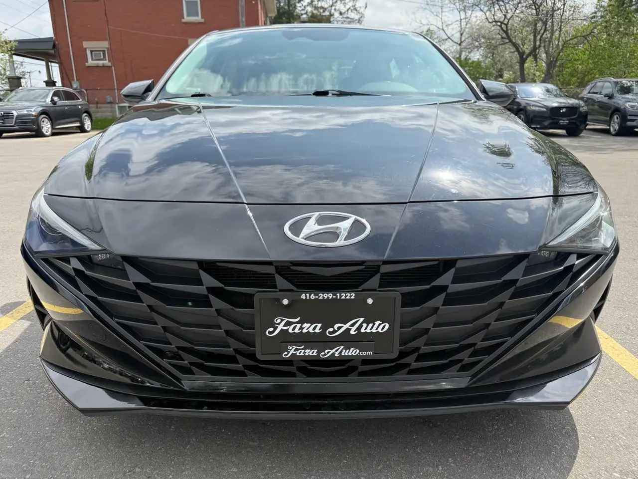 Hyundai ELANTRA снимка Hyundai ELANTRA