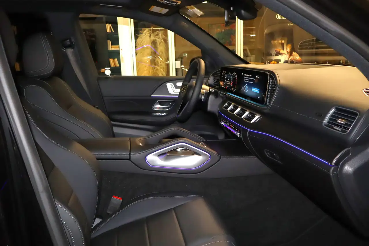Mercedes-Benz GLE снимка Mercedes-Benz GLE