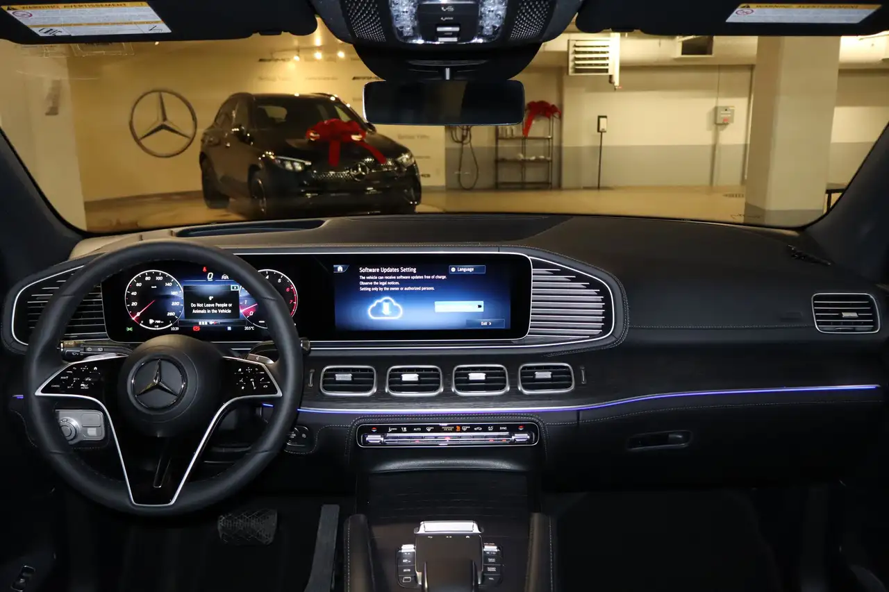 Mercedes-Benz GLE снимка Mercedes-Benz GLE