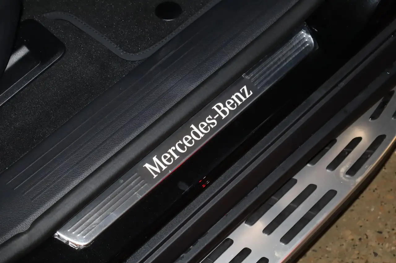 Mercedes-Benz GLE снимка Mercedes-Benz GLE